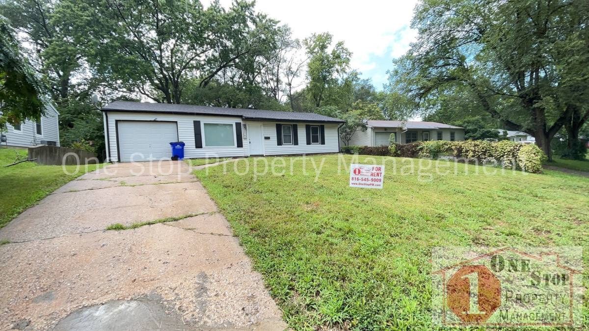 House for rent at 15102 Fuller Ave, Grandview, MO 64030