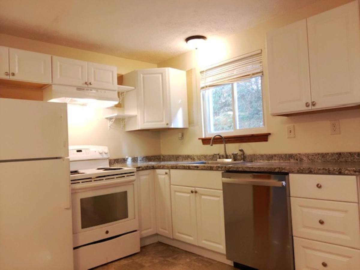 Apartment for rent at 28, 32, 34 Center St, Stafford Springs, CT 06076