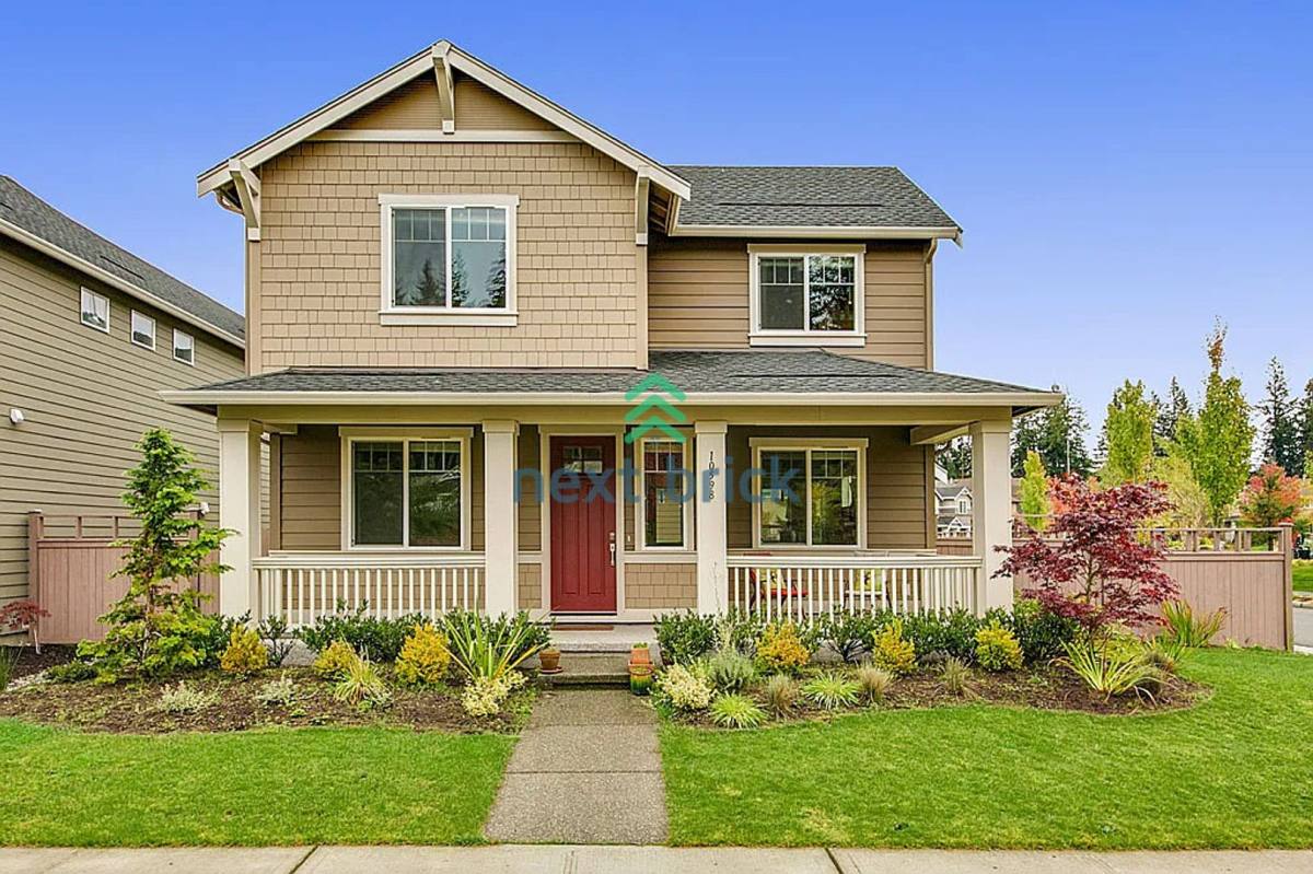 House for rent at 10598 Eastridge Dr NE, Redmond, WA 98053