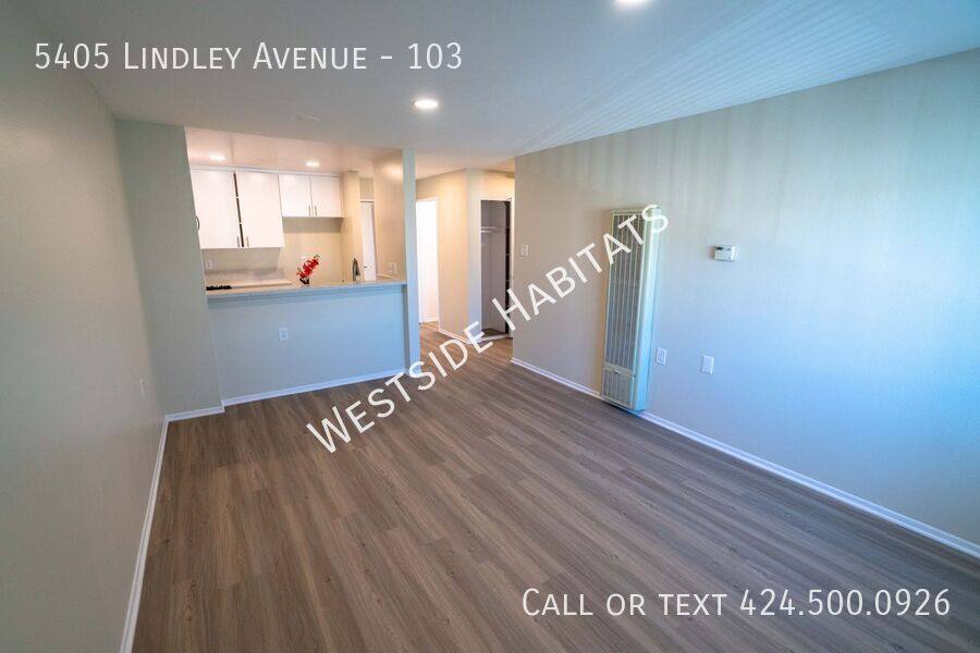 Apartment for rent at 5405 Lindley Ave, Tarzana, CA 91356