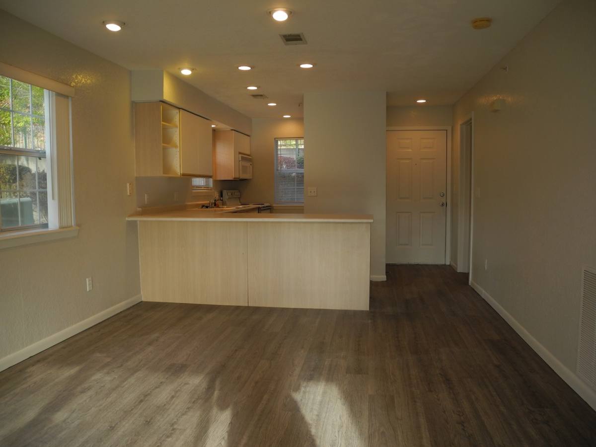 Apartment for rent at 585 Timbercreek Rd, Branson, MO 65616