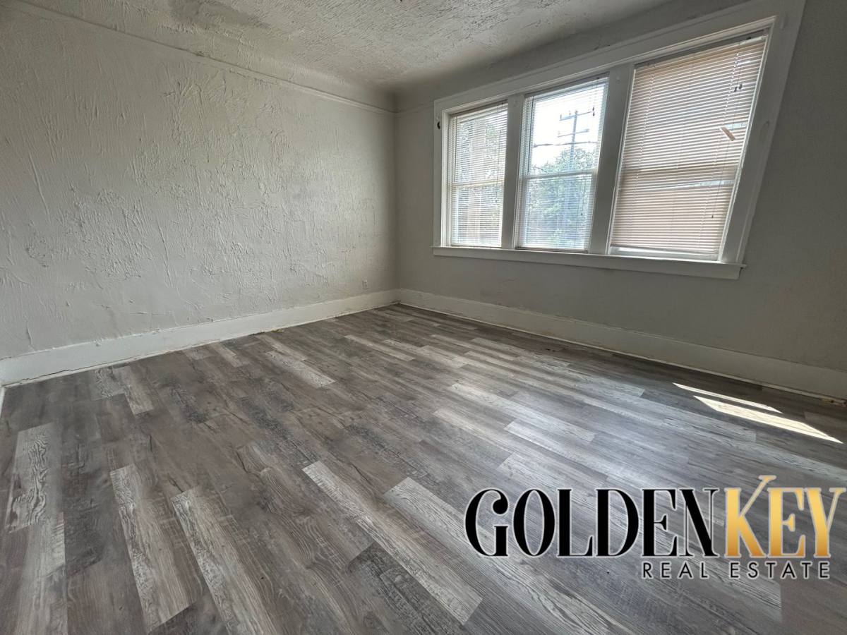 Apartment for rent at 3737 Scovel, Detroit, MI 48208