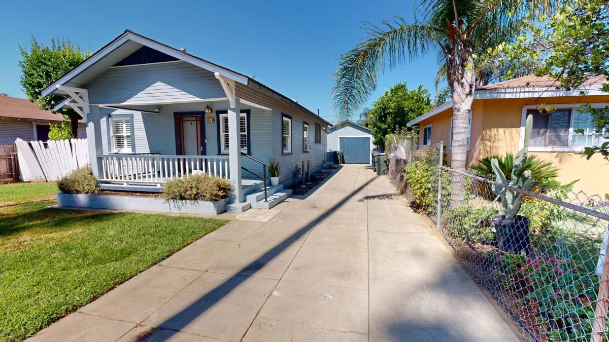 House for rent at 379 Palm Place, Pomona, CA 91767