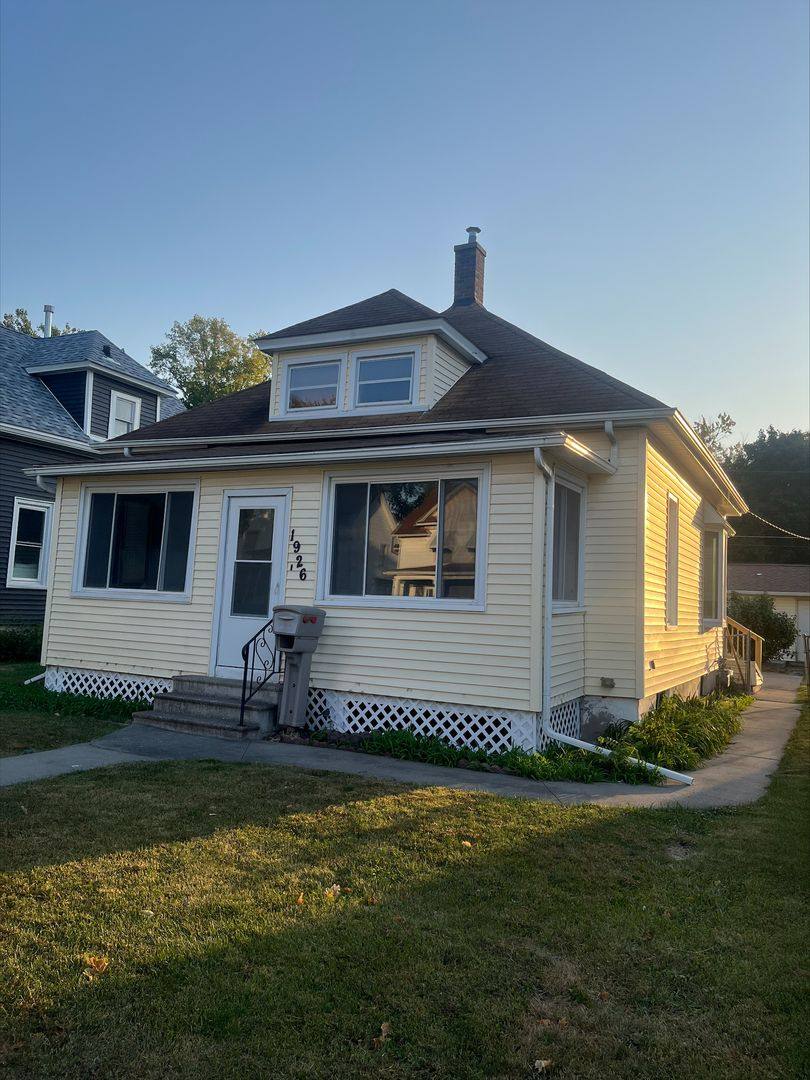 House for rent at 1926 3rd St, Moline, IL 61265