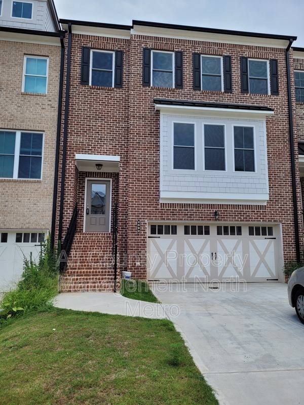 Townhouse for rent at 4890 Wil Ray Lane, Cumming, GA 30040