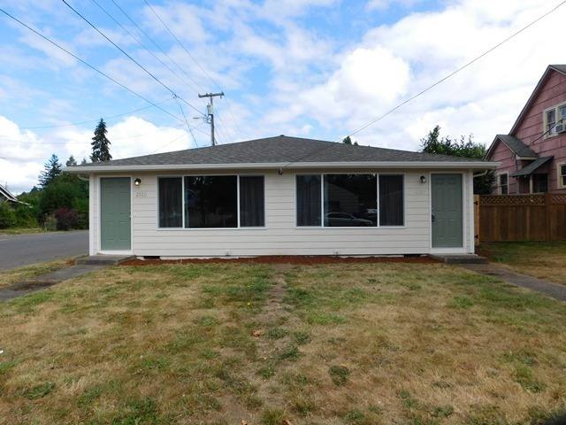 Apartment for rent at 2515-2517 Lee St SE, Salem, OR 97301