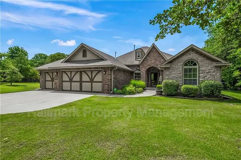 House for rent at 21244 SE 103rd St, Newalla, OK 74857
