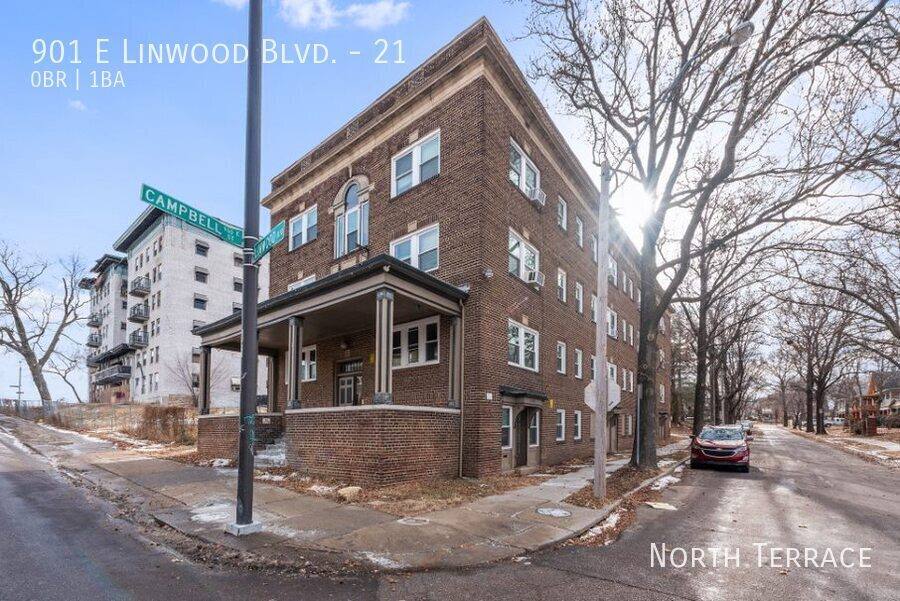 Apartment for rent at 901 E Linwood Blvd #21, Kansas City, MO 64109