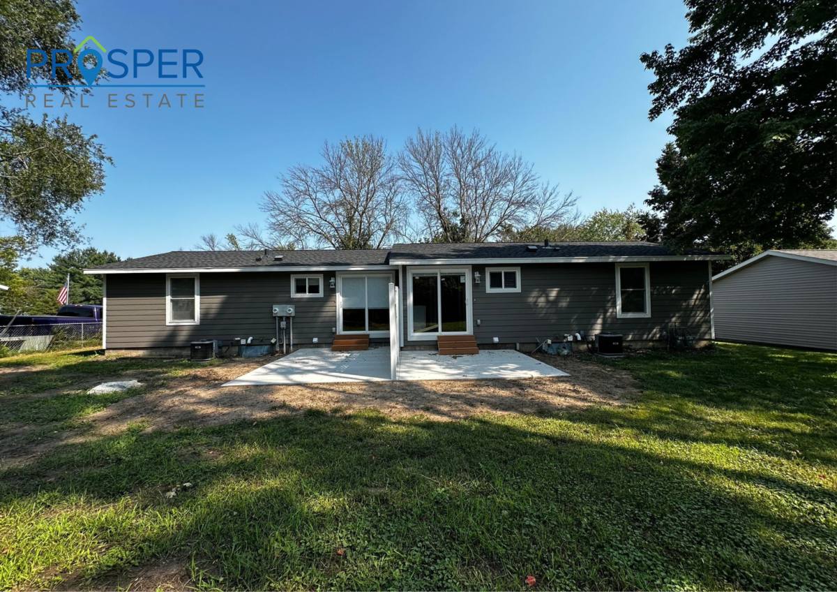 Townhouse for rent at 521 Cedar Dr N, Hudson, WI 54016