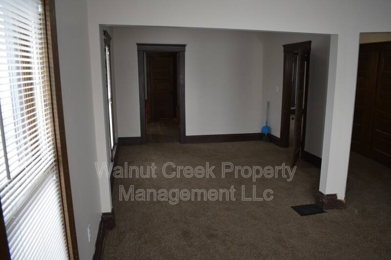 Apartment for rent at 1309 Middle Ave #UP, Elyria, OH 44035