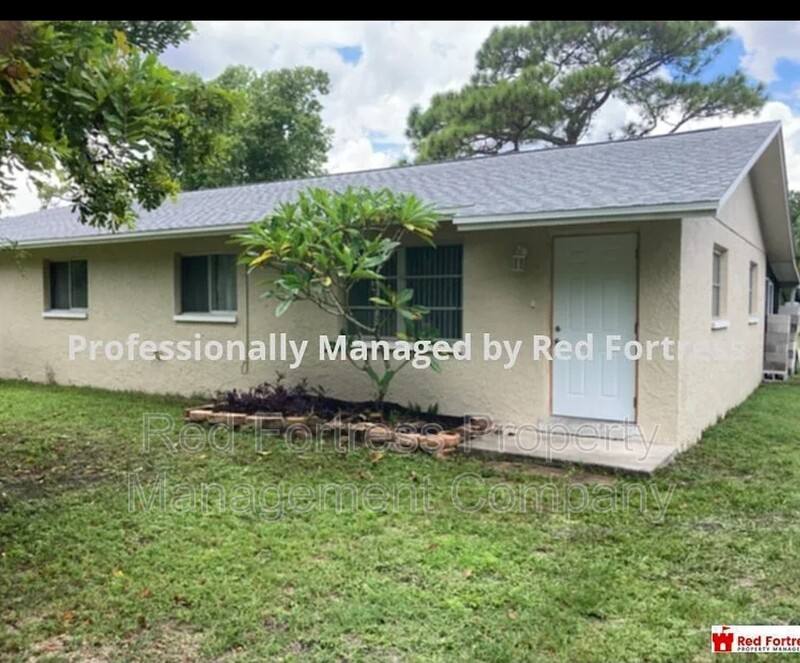 Apartment for rent at 2175 Twin Brooks, North Fort Myers, FL 33917