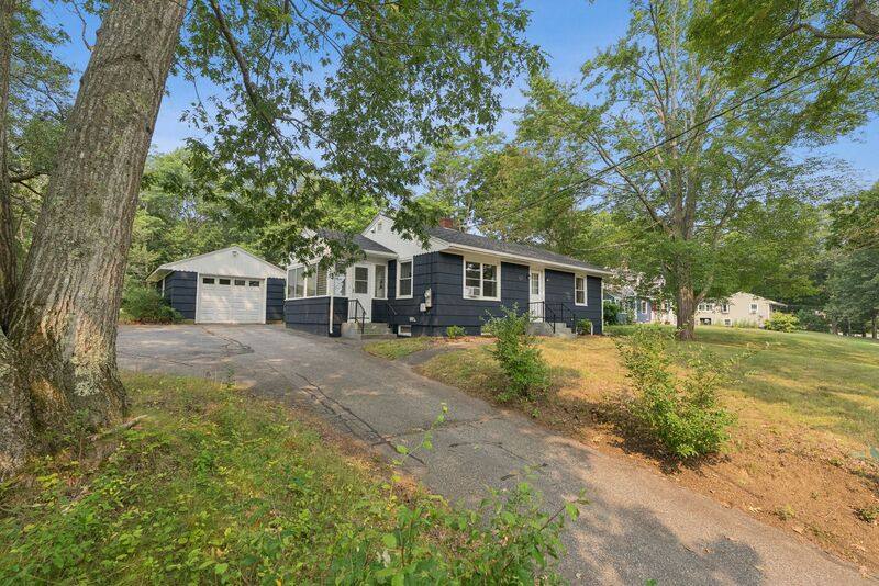 House for rent at 67 Cutts Rd, Kittery, ME 03904