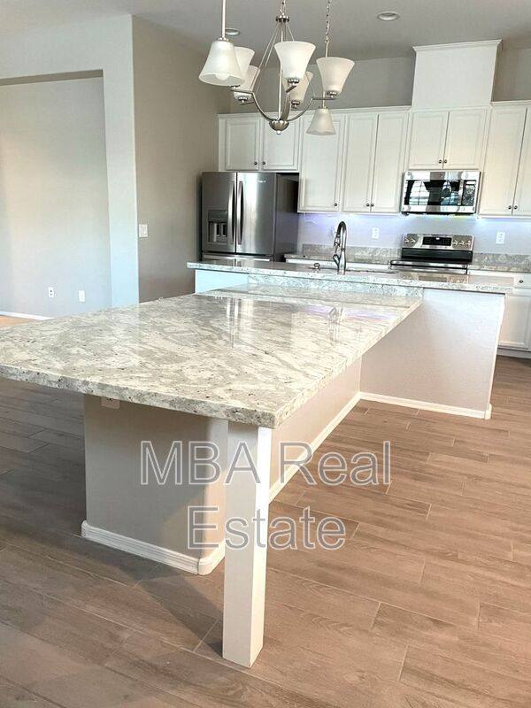 Townhouse for rent at 14870 W Encanto Blvd #2078, Goodyear, AZ 85395