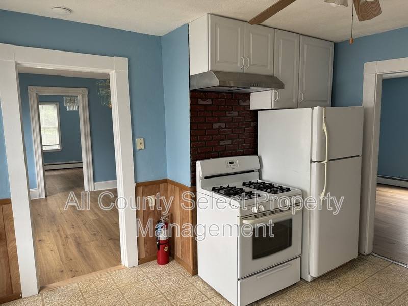 Apartment for rent at 16 Mount Vernon St #1, Peabody, MA 01960