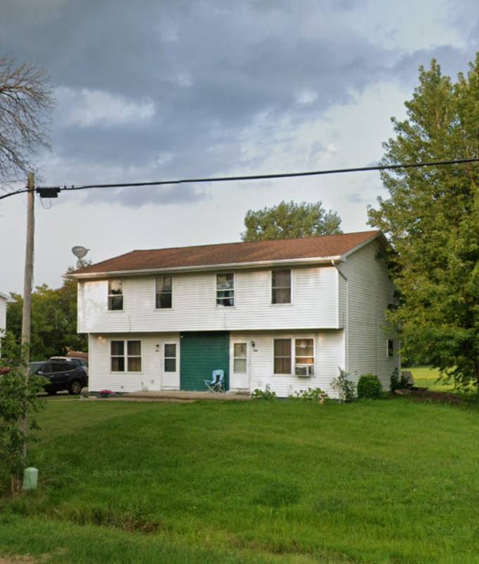 Apartment for rent at 8390 8392 Hickory Ave, Larsen, WI 54947