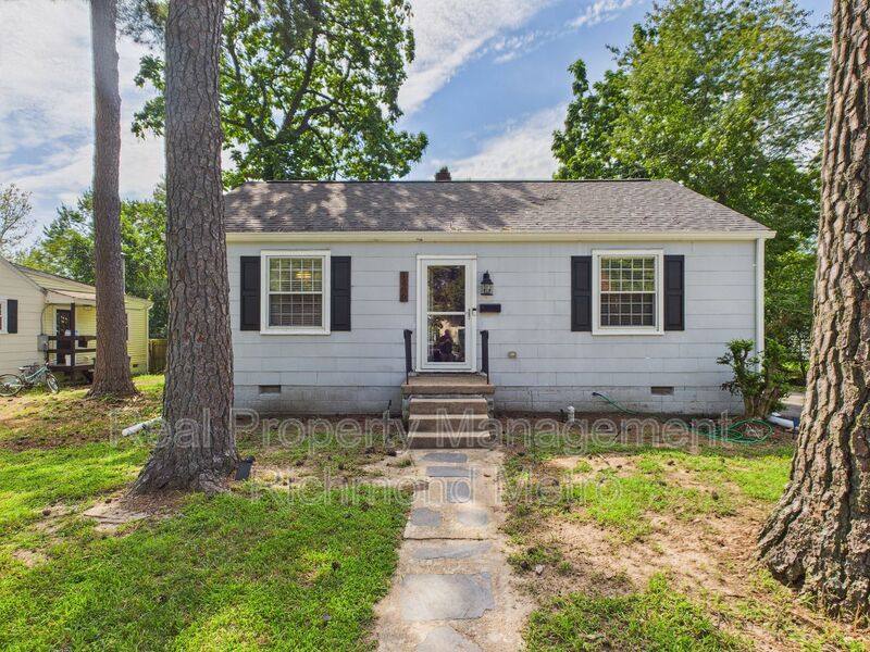 House for rent at 1409 Landis Dr, Richmond, VA 23226