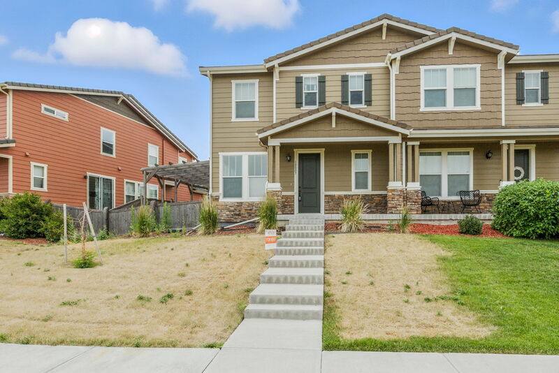 Townhouse for rent at 10007 Hough Point, Parker, CO 80134