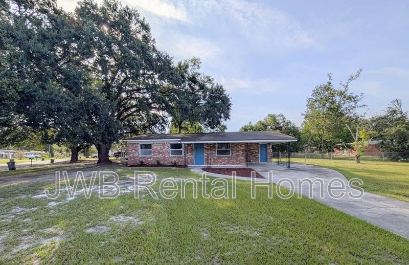House for rent at 7544 Impala Lane, Jacksonville, FL 32244