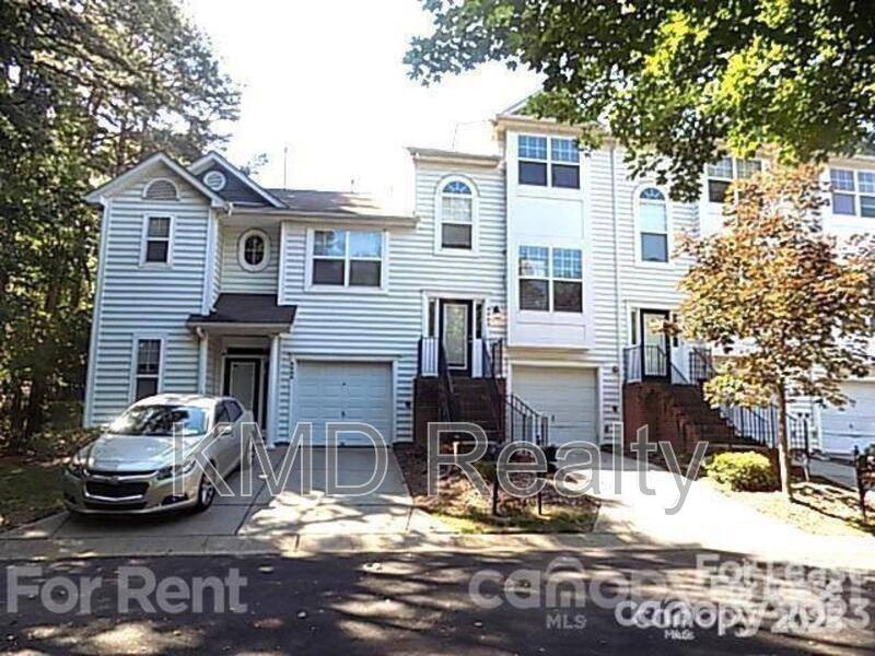 Townhouse for rent at 6462 Royal Celadon Way, Charlotte, NC 28269
