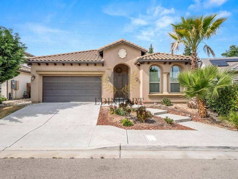 House for rent at 1026 E Carnoustie Ave, Fresno, CA 93730