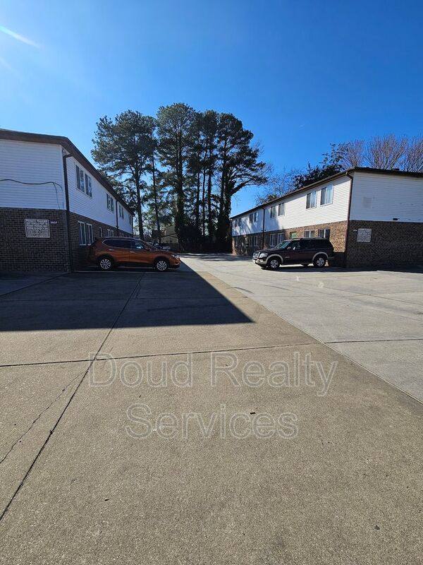 Apartment for rent at 3511 Sewells Point Rd #H, Norfolk, VA 23513