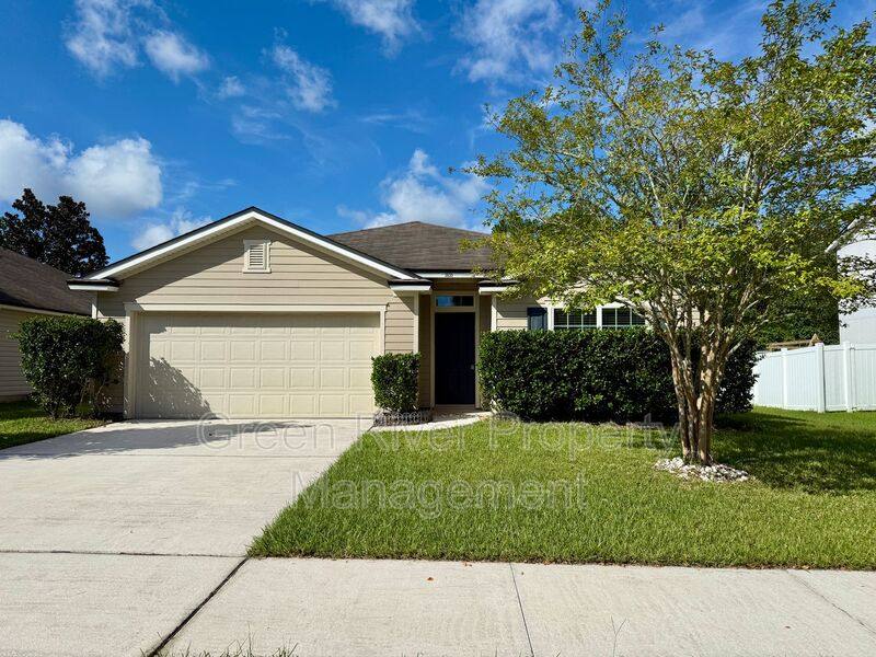 House for rent at 3635 Summit Oaks Dr, Green Cove Springs, FL 32043