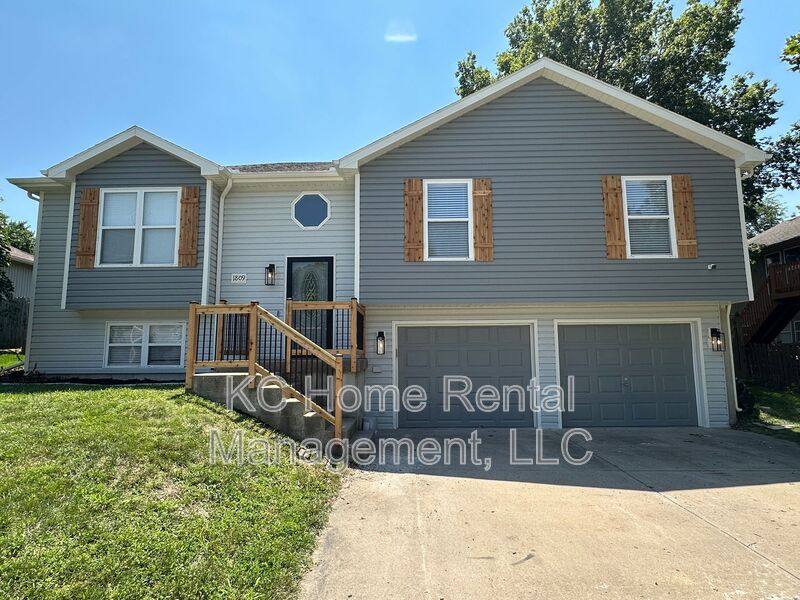 House for rent at 1809 NW 79th Terrace, Kansas City, MO 64151