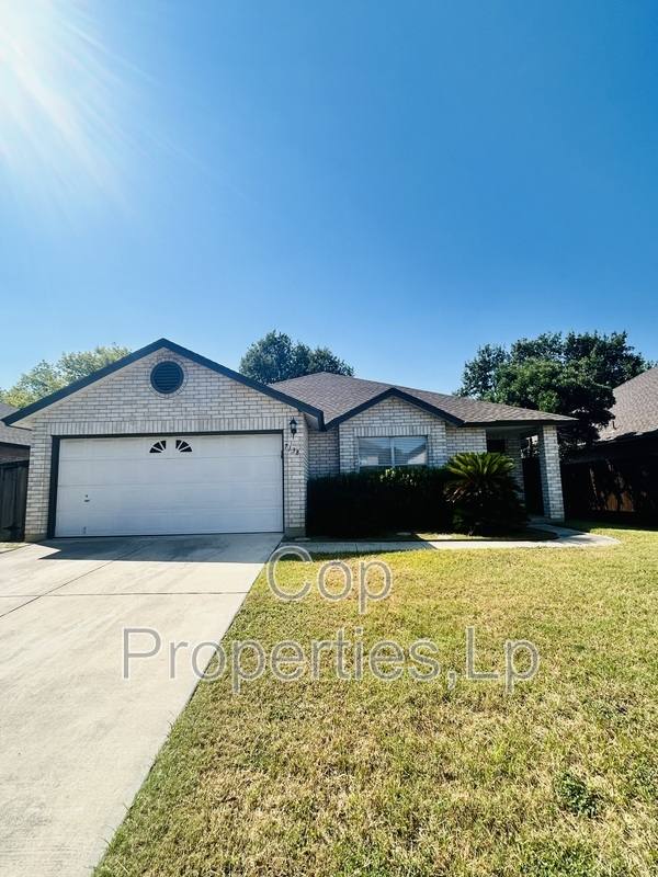 7138 Valewood View, San Antonio, TX 78240