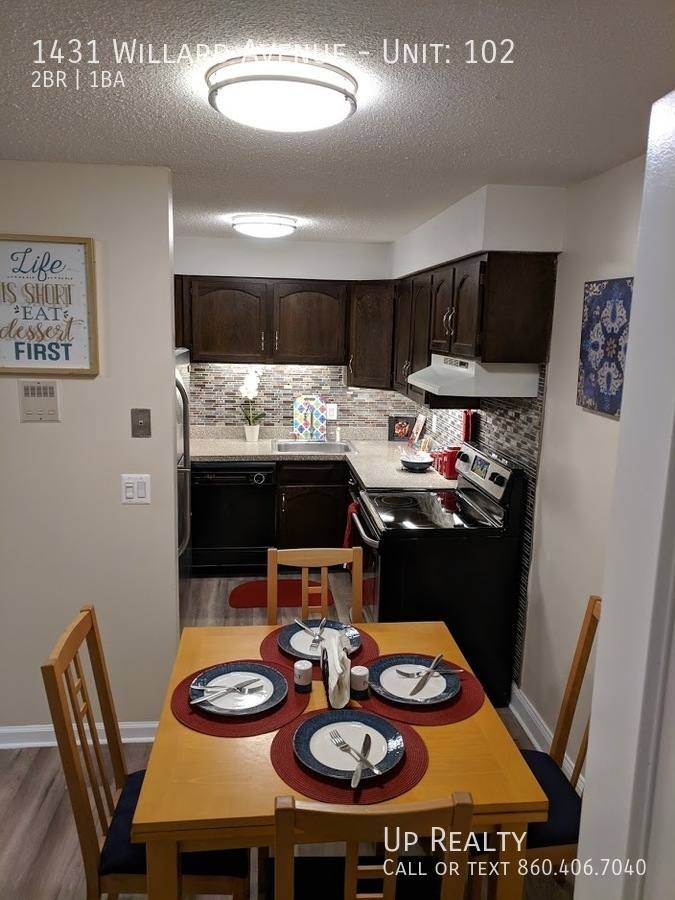 Apartment for rent at 1431 Willard Ave #102, Newington, CT 06111