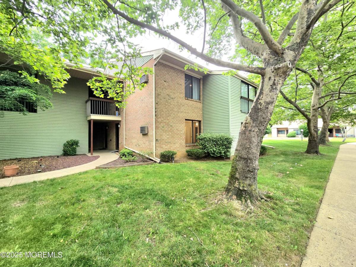 Condo for rent at 218 Medford Court #E-E, Englishtown, NJ 07726