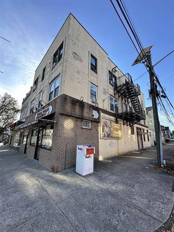 Apartment for rent at 779 Broadway #2F-2F, Bayonne, NJ 07002