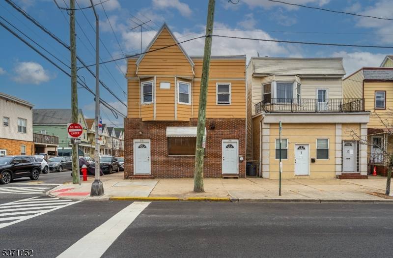 Apartment for rent at 378 Ave C #378, Bayonne, NJ 07002