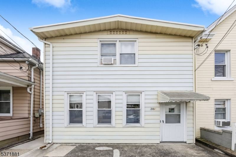 Apartment for rent at 38 Semel Ave #38, Bogota, NJ 07603
