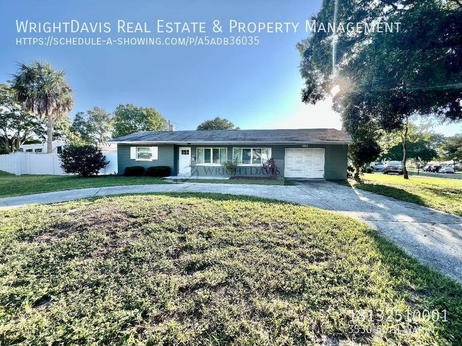 House for rent at 3530 66th Way N, Saint Petersburg, FL 33710