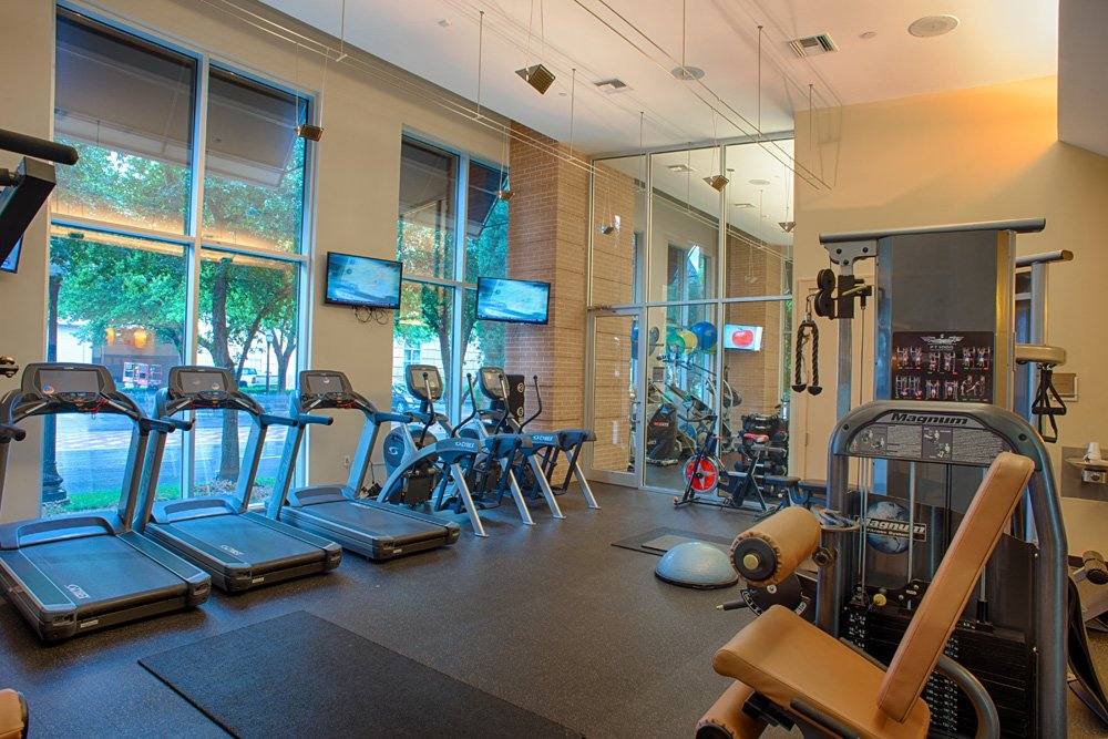 Apartment for rent at 2214 Cedar Springs Rd #A4, Dallas, TX 75201