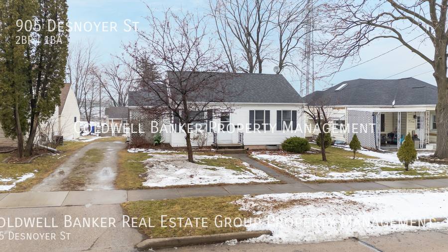 House for rent at 905 Desnoyer St, Kaukauna, WI 54130