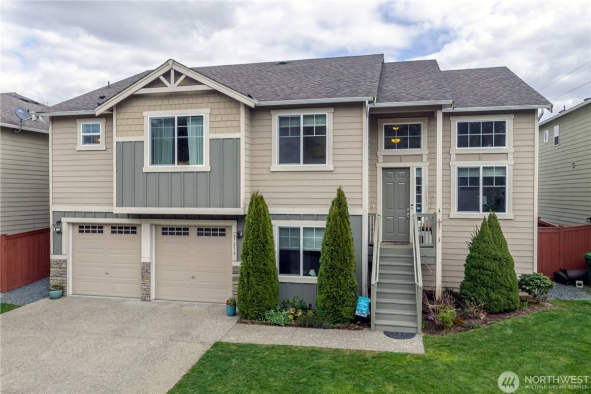House for rent at 17218 84th Ave NE, Arlington, WA 98223