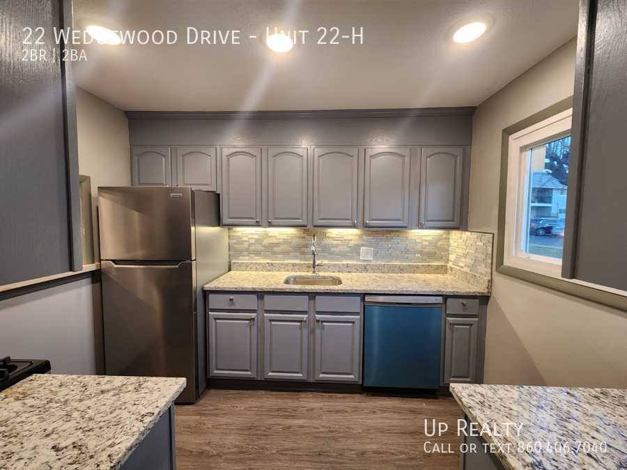 Apartment for rent at 22 Wedgewood Dr #22-H, Bloomfield, CT 06002