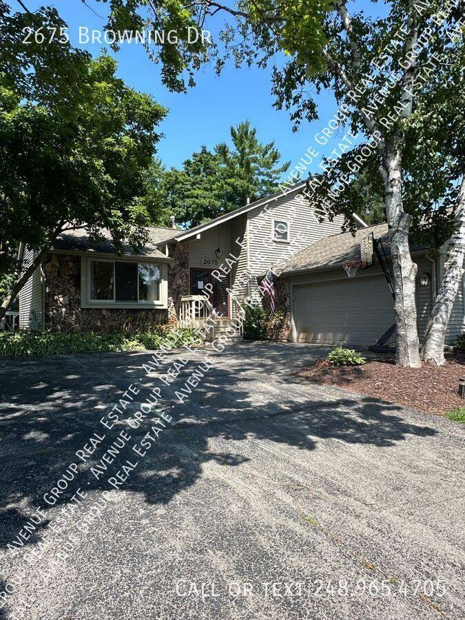 House for rent at 2675 Browning Dr, Lake Orion, MI 48360
