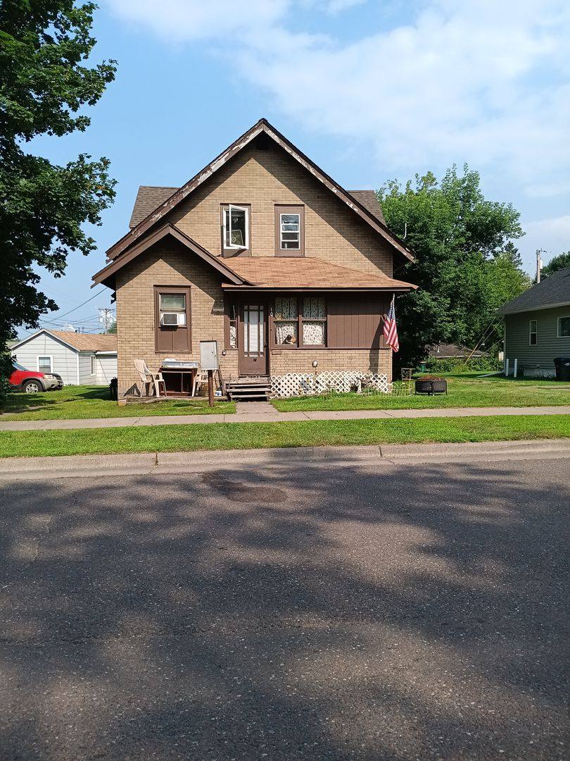 Apartment for rent at 10 15th St, Cloquet, MN 55720