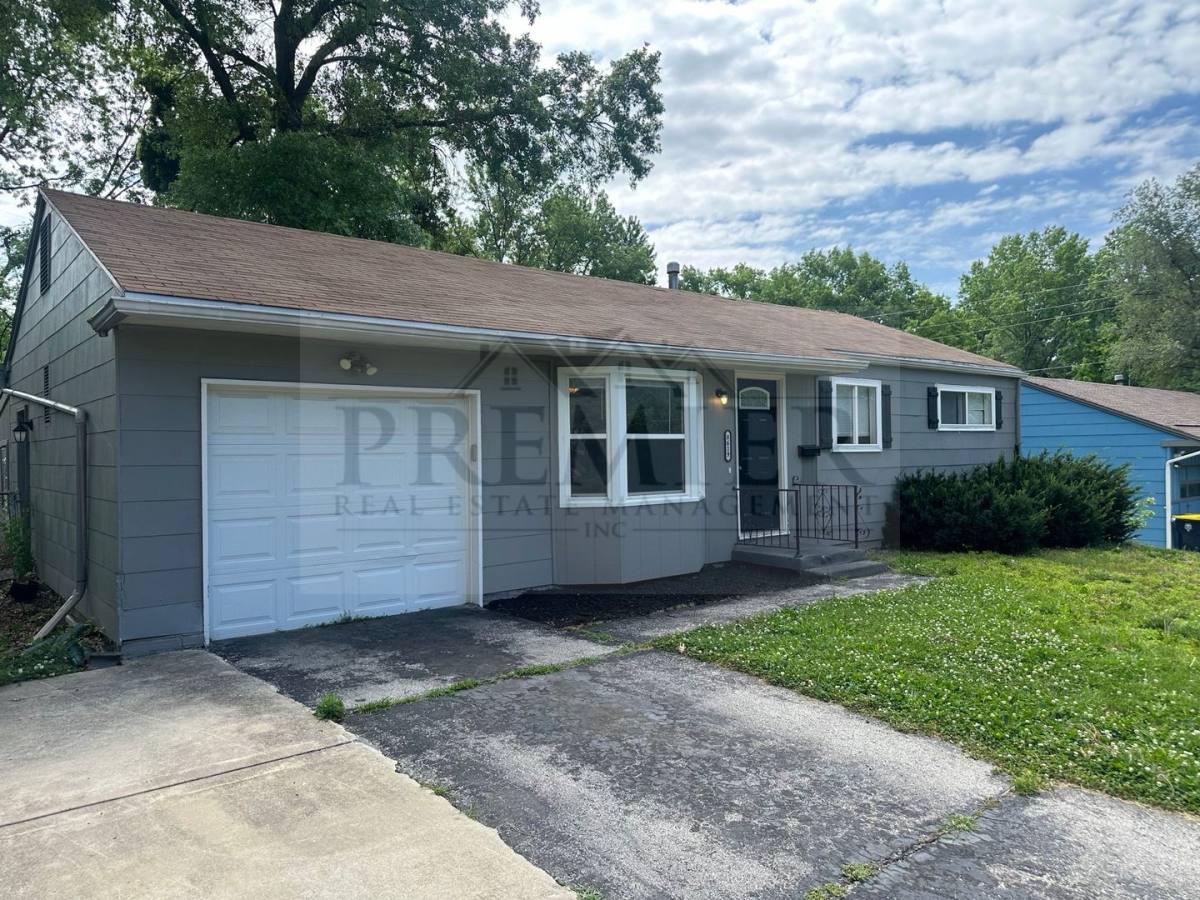 House for rent at 8619 Winchester Ave, Kansas City, MO 64138