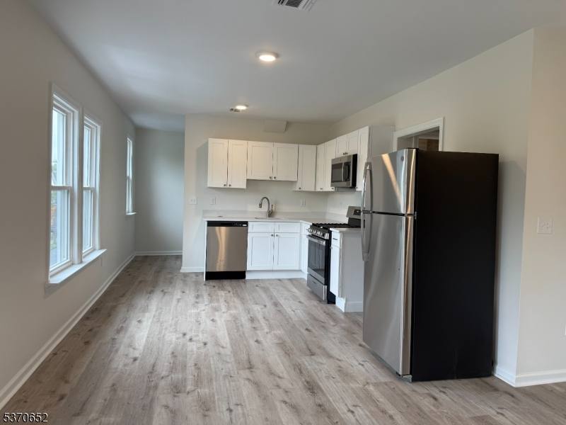Apartment for rent at 3 Alden St #4-4, Belleville, NJ 07109