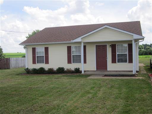 House for rent at 113 Bumpus Mills Rd, Oak Grove, KY 42262