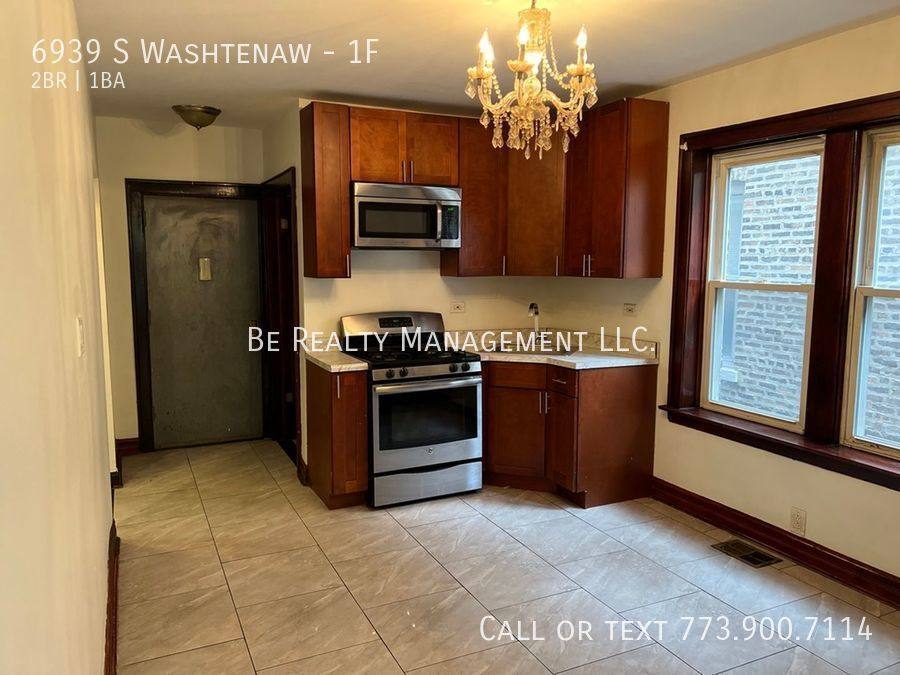 6939 S Washtenaw #1F, Chicago, IL 60629