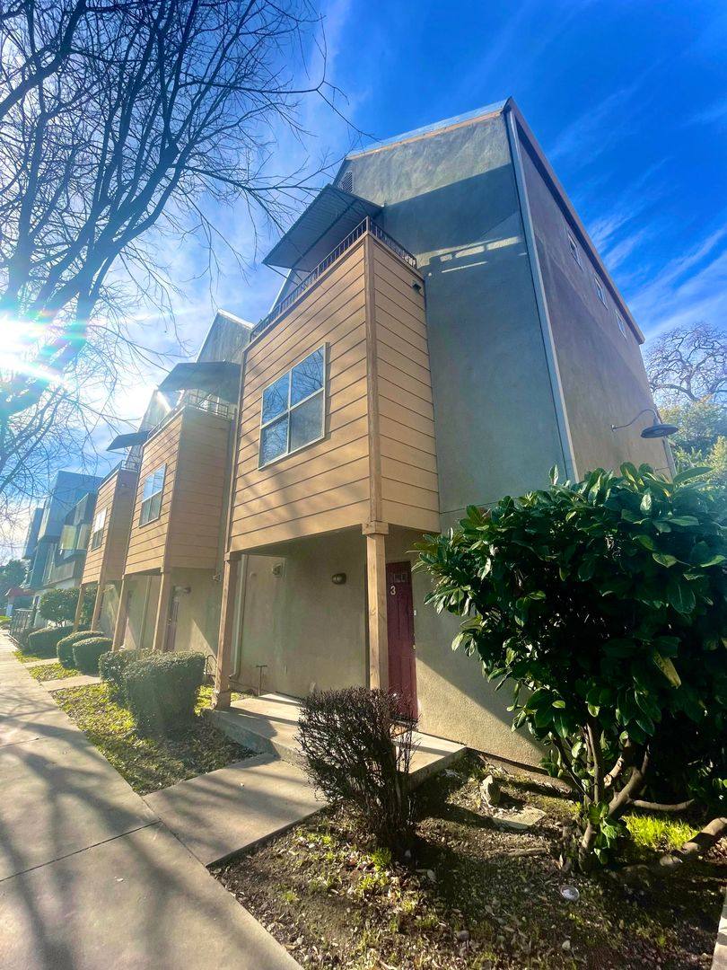 Apartment for rent at 536 Cedar St, Chico, CA 95928