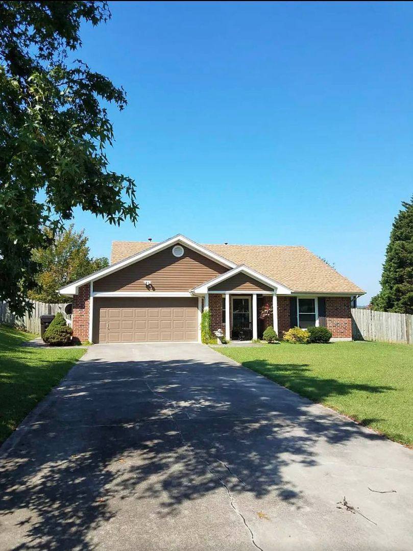 House for rent at 1705 Bay Wood Circle, Knoxville, TN 37922