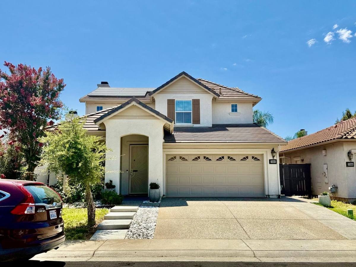 House for rent at 11864 White Rain Way, Rancho Cordova, CA 95742