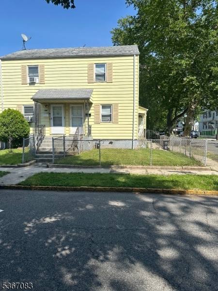 Apartment for rent at 178 N 16th St #178, Belleville, NJ 07109