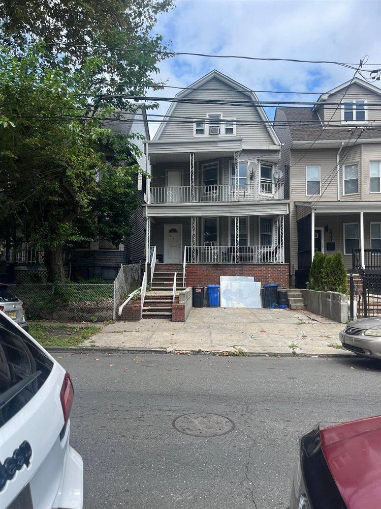 Apartment for rent at 232 Union St #232, Bayonne, NJ 07002