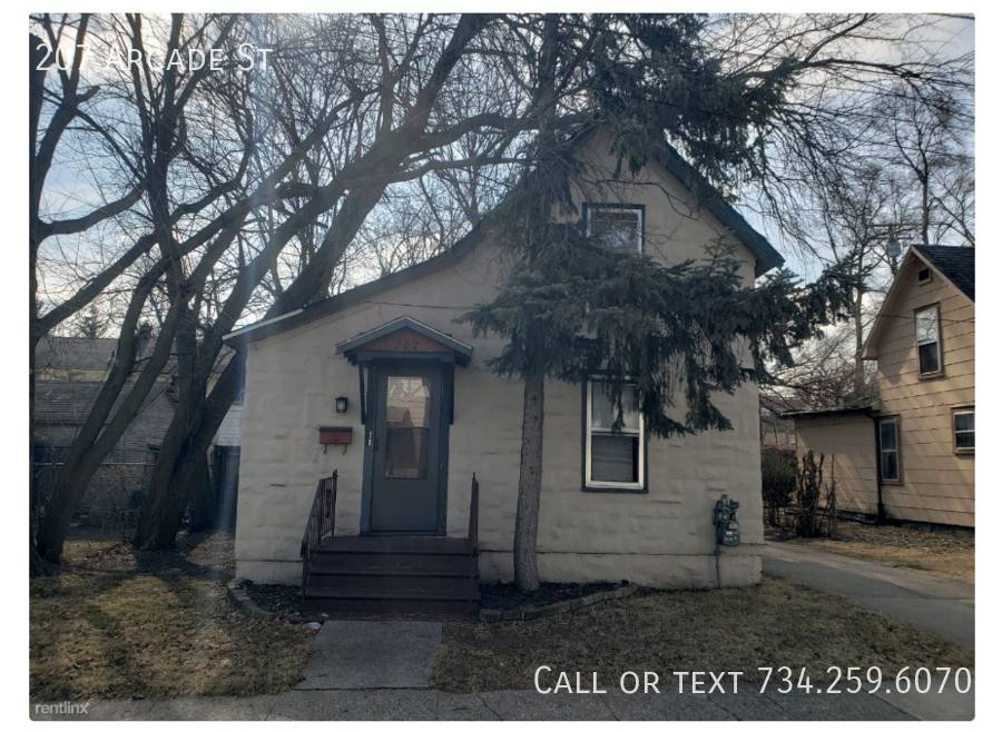 House for rent at 207 Arcade St, Ypsilanti, MI 48197